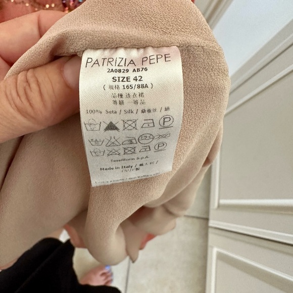 PATRIZIA PEPE cowl neck maxidress with racer back style - Picture 6 of 6